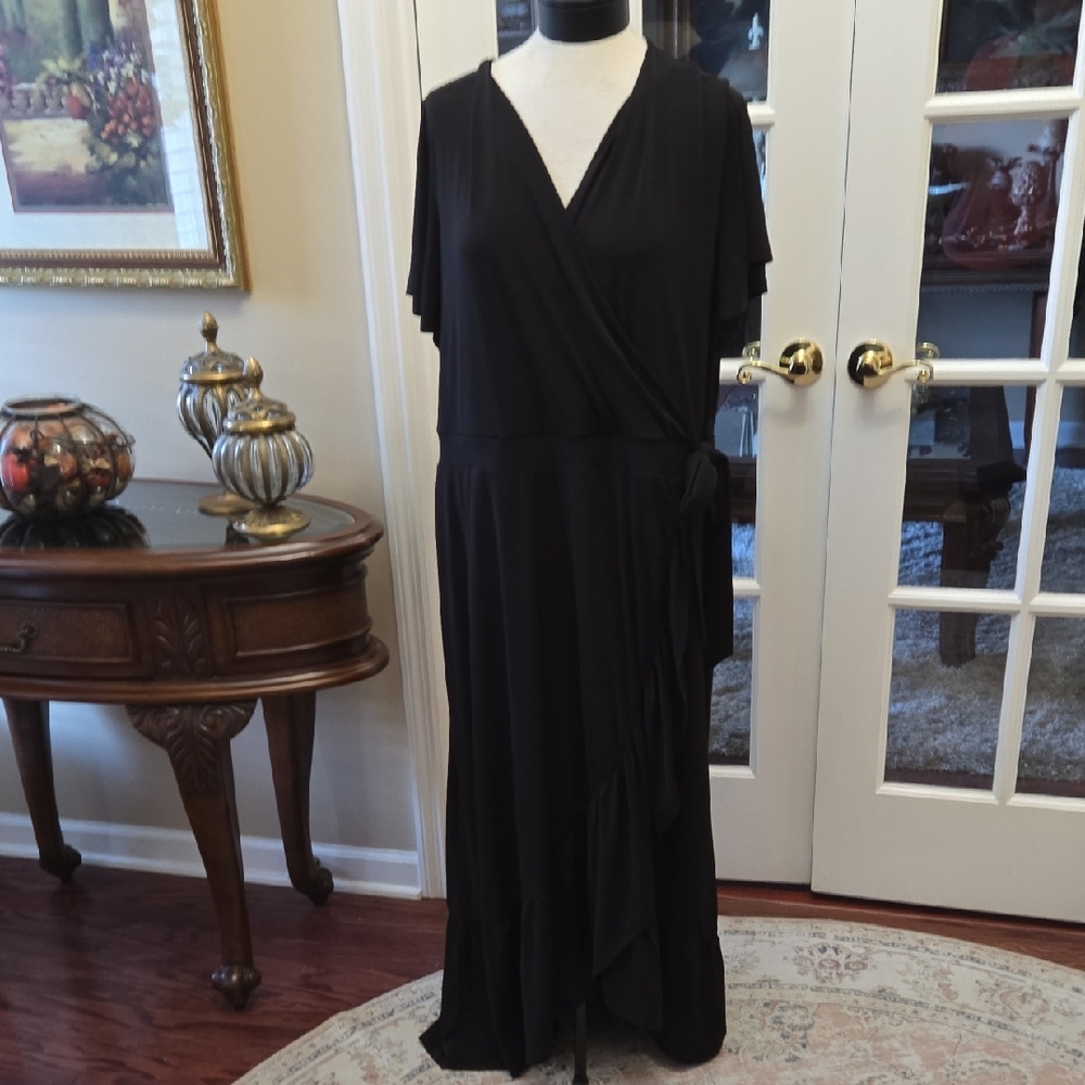 Lane Bryant Black Asymmetrical Wrap Maxi Dress Short Flutter Sleeve Vneck 22/24